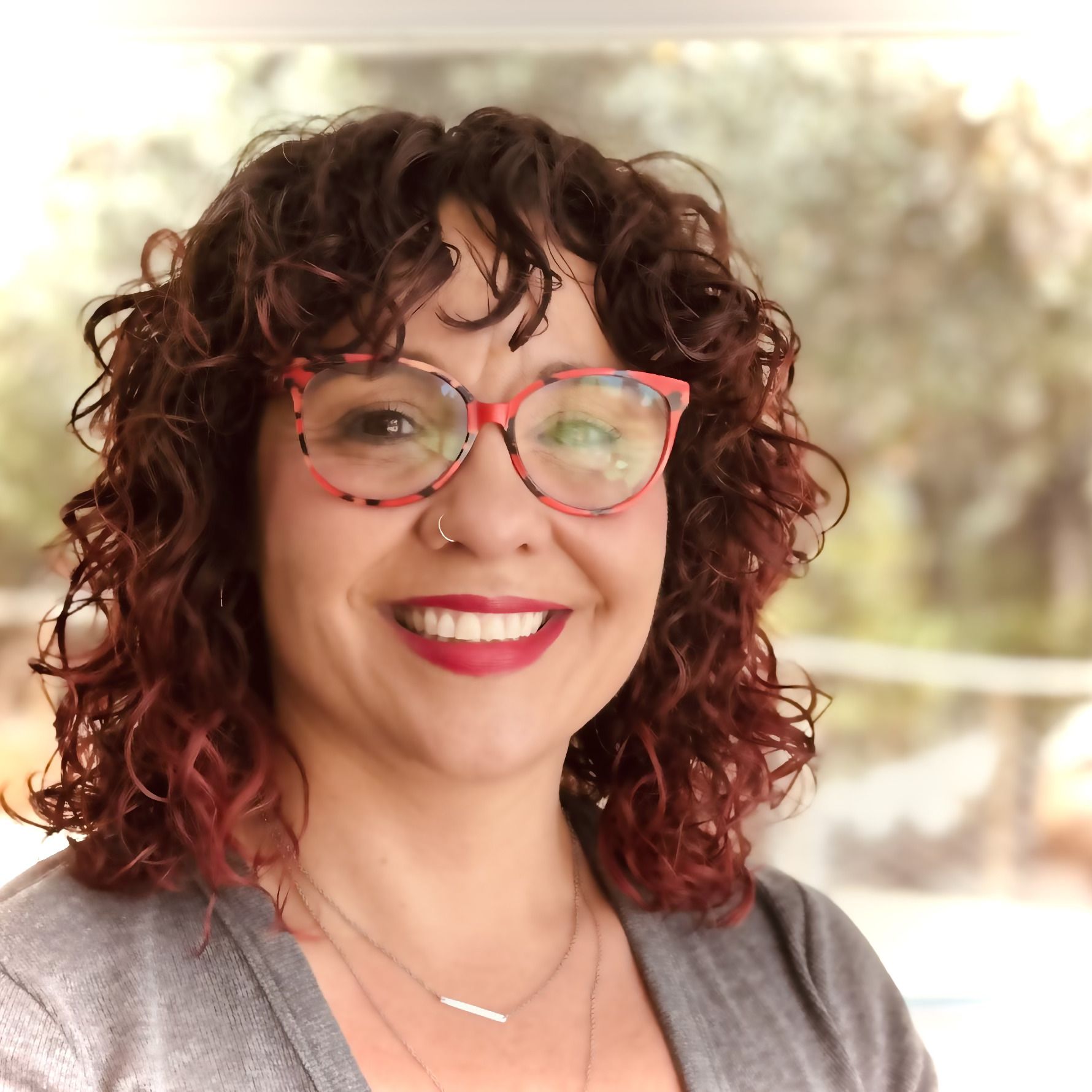 GLORIA HERRERA